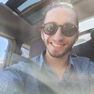 Meet your Posher, Gianni